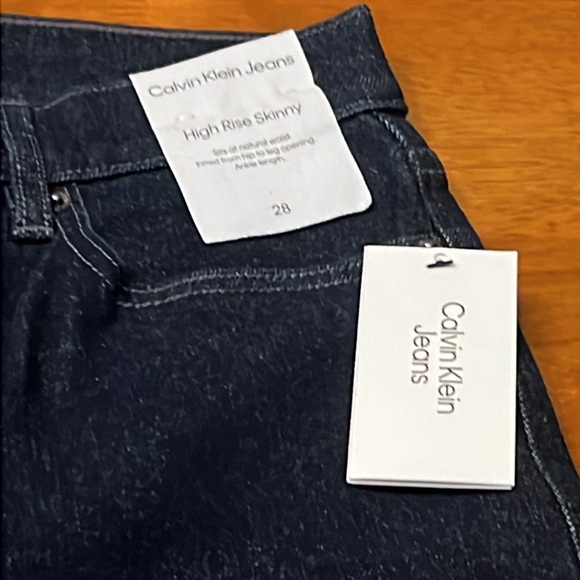 CALVIN KLEIN JEANS SIZE 28X29 - Picture 3 of 9